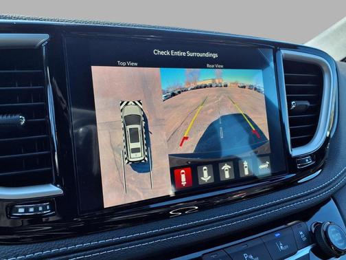 Diamond Black Crystal Pearlcoat 2026 Chrysler Pacifica L