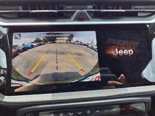 '41 2026 Jeep Cherokee Laredo 4x4
