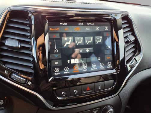 Velvet Red Pearlcoat 2021 Jeep Cherokee Limited