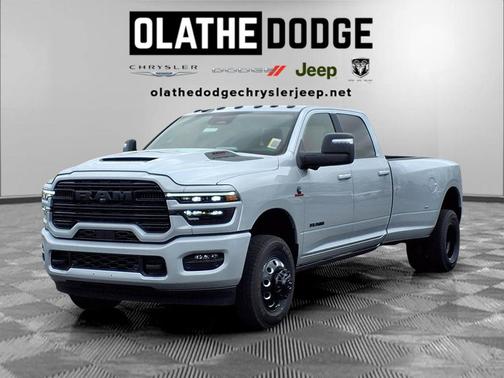 Silver Zynith 2026 RAM 3500 Laramie Crew Cab 4x4 8' Box