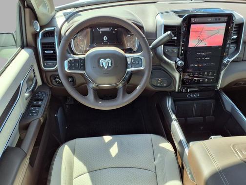 Bright White Clearcoat 2026 RAM 3500 Laramie Crew Cab 4x4 8' Box