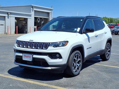 Bright White Clearcoat 2025 Jeep Compass Limited
