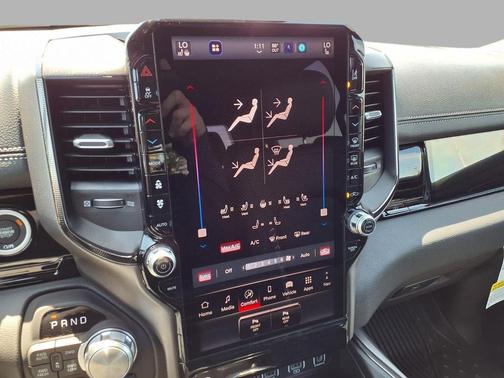 Diamond Black Crystal Pearlcoat 2026 RAM 1500 Rebel