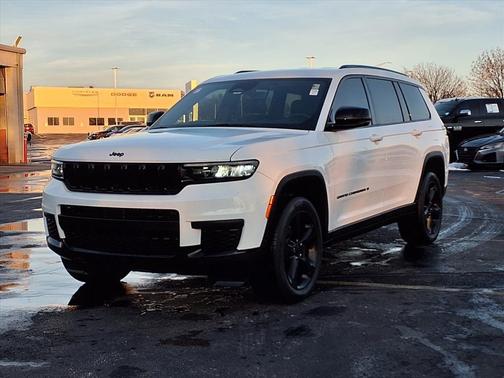 2022 Jeep Grand Cherokee L Altitude