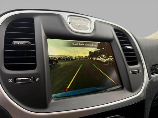 2023 Chrysler 300 Touring