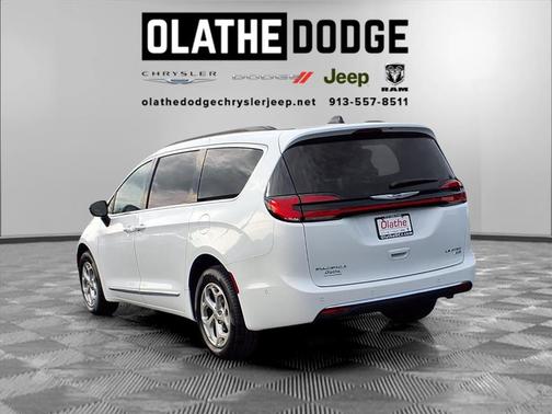 2023 Chrysler Pacifica Limited