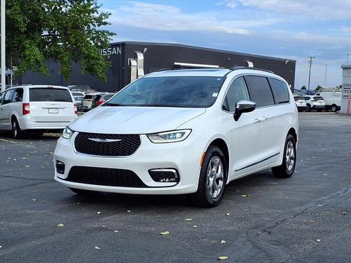 2023 Chrysler Pacifica Limited