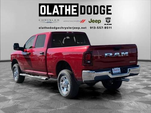 2025 RAM 2500 Tradesman Crew Cab 4x4 6'4' Box