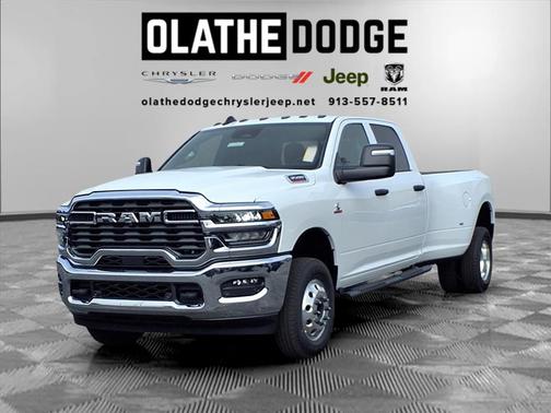 2026 RAM 3500 Tradesman Crew Cab 4x4 8' Box