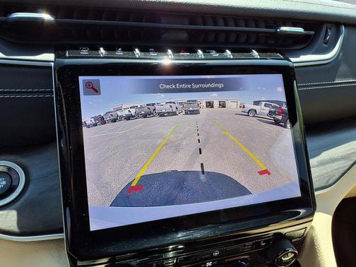 Bright White Clearcoat 2023 Jeep Grand Cherokee L Limited