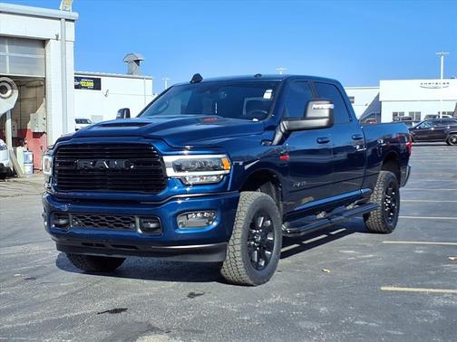 2024 RAM 3500 Laramie Crew Cab 4x4 6'4' Box