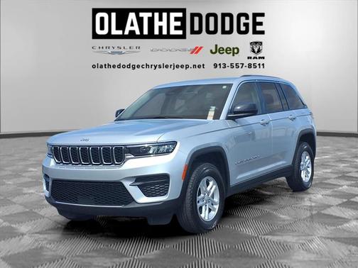 2023 Jeep Grand Cherokee Laredo