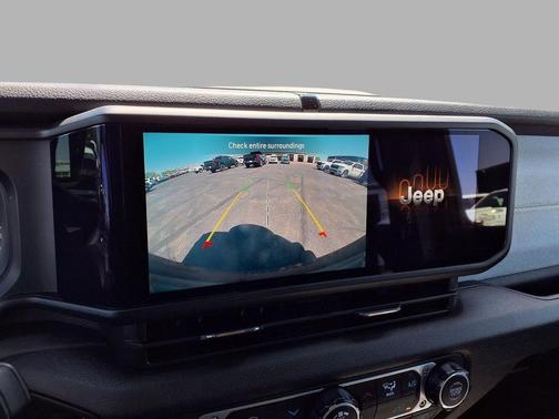 Granite Crystal Metallic Clearcoat 2025 Jeep Wrangler Sport S