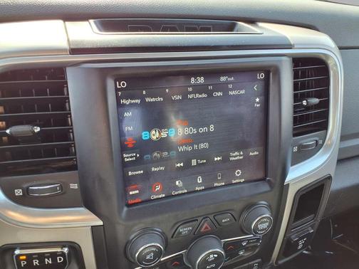 Bright White Clearcoat 2019 RAM 1500 Classic Big Horn