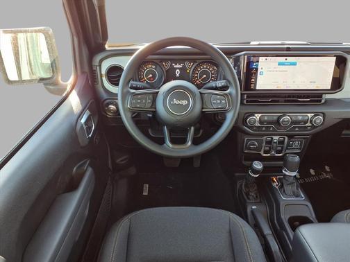 Anvil Clearcoat 2026 Jeep Gladiator Sport