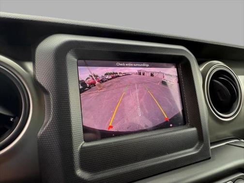 2023 Jeep Wrangler 4-Door High Tide 4x4
