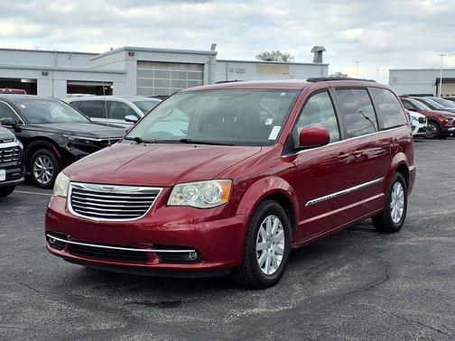 2014 Chrysler Town & Country Touring