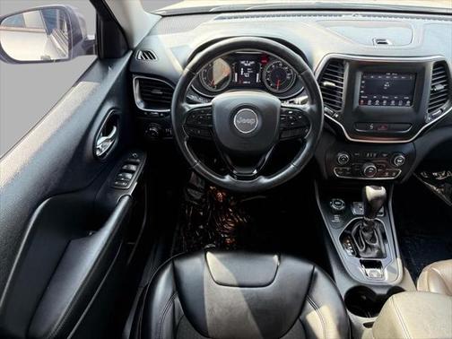 2020 Jeep Cherokee Altitude