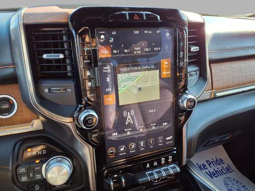 Delmonico Red Pearlcoat 2020 RAM 1500 Longhorn