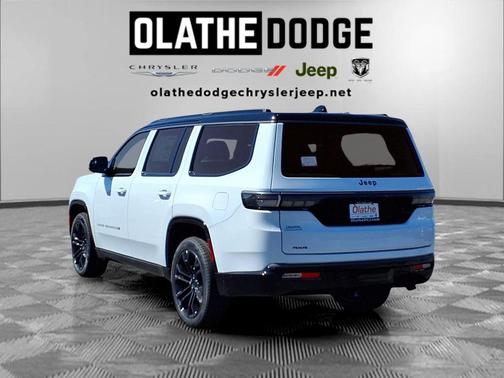 Bright White Clearcoat 2026 Jeep Grand Wagoneer Summit Obsidian 4x4