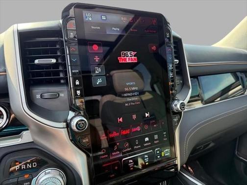 2025 RAM 1500 ST