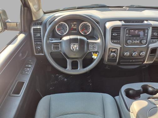 2016 RAM 1500 Tradesman/Express