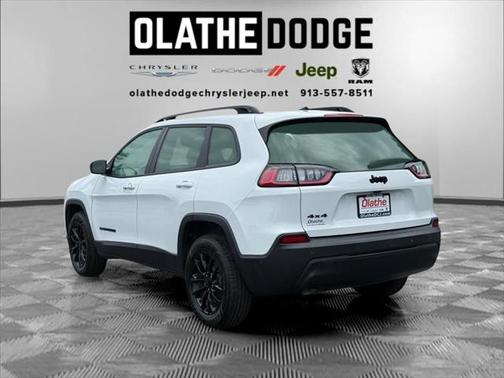 2023 Jeep Cherokee Altitude