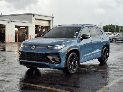 2025 Volkswagen Tiguan 2.0T SE R-Line Black 4MOTION