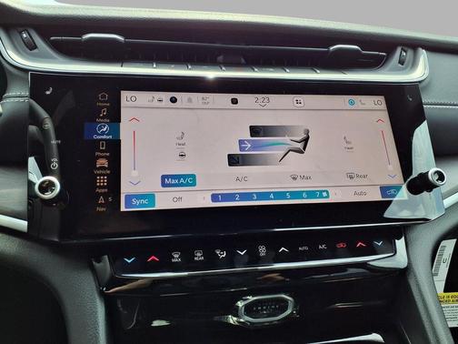 2026 Jeep Grand Cherokee Altitude