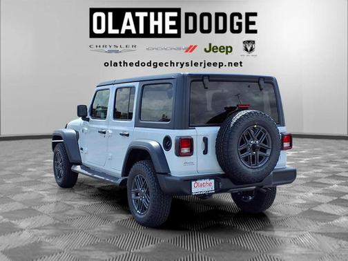 Bright White Clearcoat 2026 Jeep Wrangler Sport S