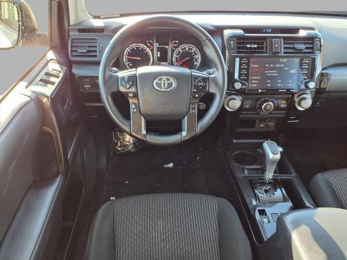 2024 Toyota 4Runner TRD Off Road