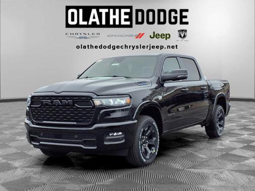 Diamond Black Crystal Pearlcoat 2026 RAM 1500 Big Horn/Lone Star