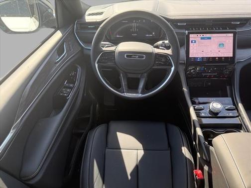 2025 Jeep Grand Cherokee Overland