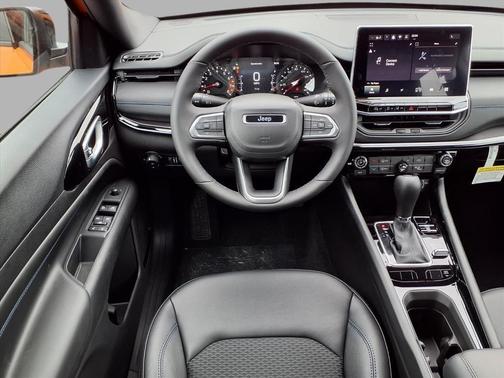 Joose 2026 Jeep Compass Latitude