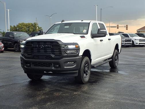 Bright White Clearcoat 2026 RAM 2500 Tradesman Crew Cab 4x4 6'4' Box