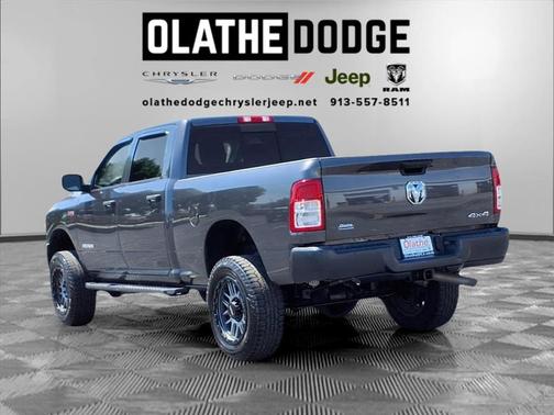 2019 RAM 2500 Tradesman Crew Cab 4x4 6'4' Box