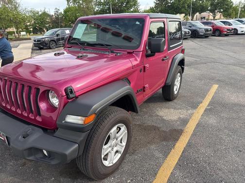 Limited Edition Tuscadero Pearlcoat 2022 Jeep Wrangler Sport S