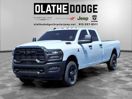 2025 RAM 2500 Tradesman Crew Cab 4x4 8' Box