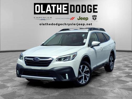 Crystal White Pearl 2021 Subaru Outback Limited