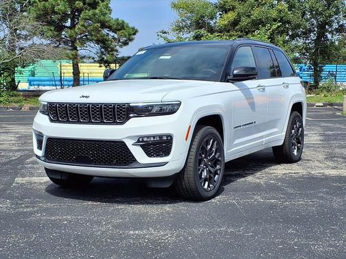2025 Jeep Grand Cherokee Summit