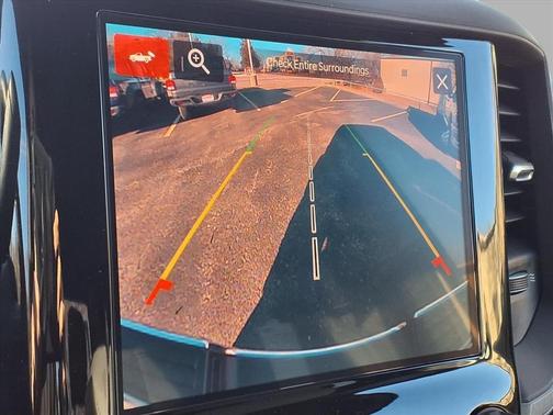 Bright White Clearcoat 2026 RAM 3500 Tradesman Crew Cab 4x4 8' Box