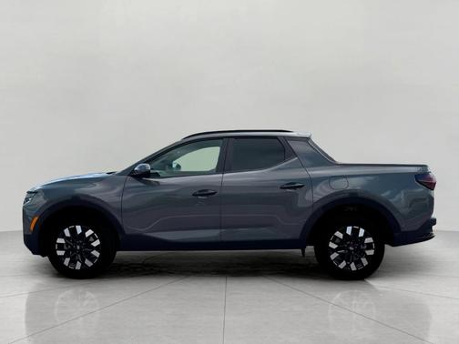 2025 Hyundai SANTA CRUZ SEL Activity