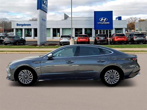 2026 Hyundai SONATA Hybrid SEL