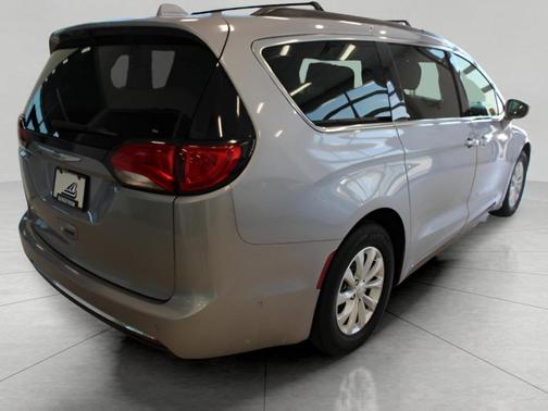 2019 Chrysler Pacifica Touring Plus