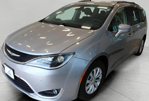 2019 Chrysler Pacifica Touring Plus