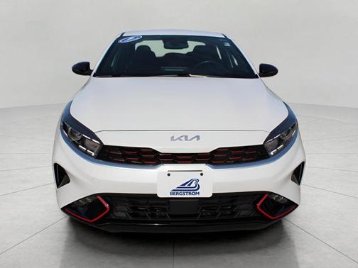 Snow White Pearl 2024 Kia Forte GT-Line