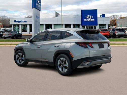 2026 Hyundai TUCSON Hybrid SEL