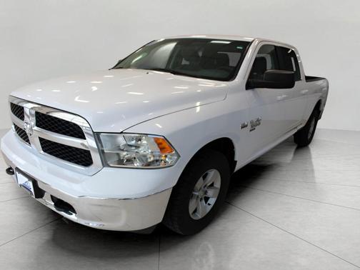 2019 RAM 1500 Classic SLT