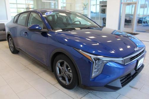 Deep Sea Blue 2025 Kia K4