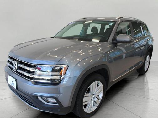 Platinum Gray Metallic 2019 Volkswagen Atlas 3.6L SEL